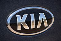 Комплект тормозных колодок KIA 0K7562638Z